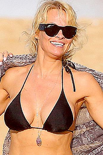 Pamela Anderson in black bikini in Maui