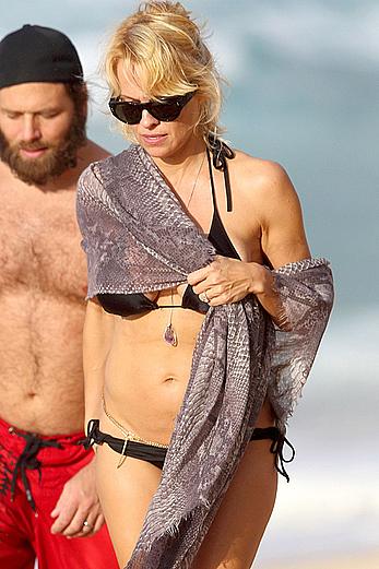 Pamela Anderson in black bikini in Maui