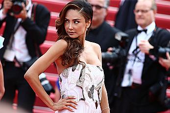 Patricia Contreras areola slip at Everybody Knows premiere in Cannes