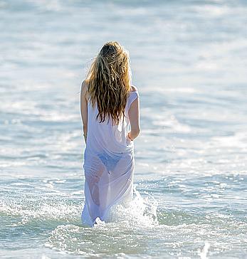 Rachel McCord in bikini on the beach