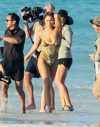 Ronda Rousey nude in body paint the SI photoshoot in Bahamas