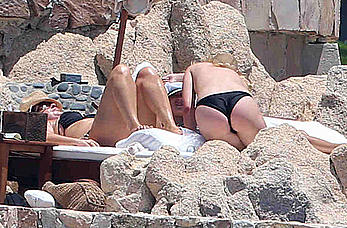 Rumer Willis and Tallulah Willis caught topless in Cabo San Lucas