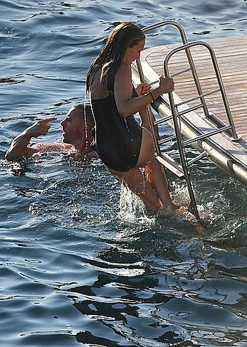 Sarah Jessica Parker in a swimsuit on a beach & yacht in Ibiza