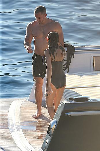 Sarah Jessica Parker in a swimsuit on a beach & yacht in Ibiza