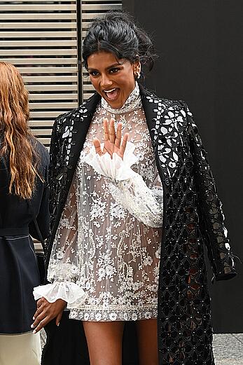 Simone Ashley see through to boobs at Valentino Womenswear Spring-Summer 2023 show during Paris Fashion Week