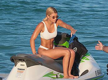 Sofia Richie camel toe and pokies in a bikini in Miami