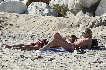 Stephanie Mcintosh in pink bikini candids