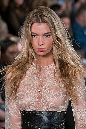 Stella Maxwell in see through top at Philosophy di Lorenzo Serafini Fashion Show