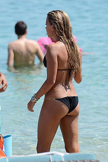 SylvieVan der Vaart in bikini on the beach In Mykonos