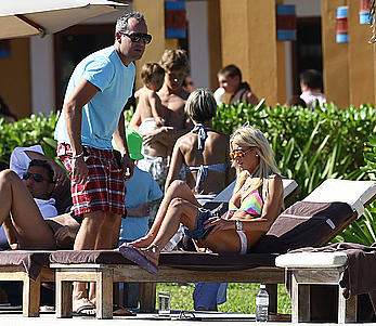 Tara Reid poolside in a bikini in Hawaii