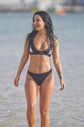 Tulisa Contostavlos in sexy bikini candids in Dubai