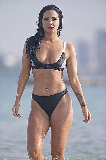 Tulisa Contostavlos in sexy bikini candids in Dubai