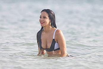 Tulisa Contostavlos in sexy bikini candids in Dubai