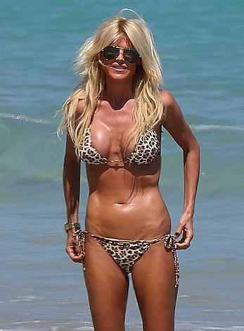 Victoria Silvstedt sexy in bikini on the beach in Miami