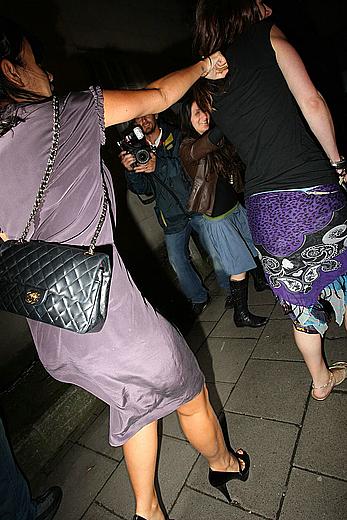 Lily Allen tit slip paparazzi shots