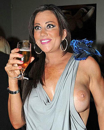 Big brother babe Lisa Appleton boobslip paparazzi shots