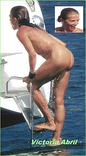 Victoria Abril fully nude on a yacht