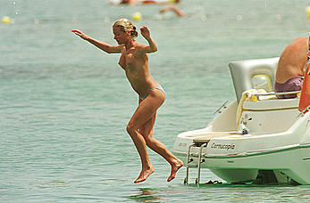 Tracy Shaw caught topless on a yacht